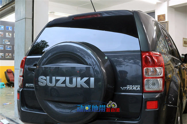 16铃木SUZUKI大气.jpg