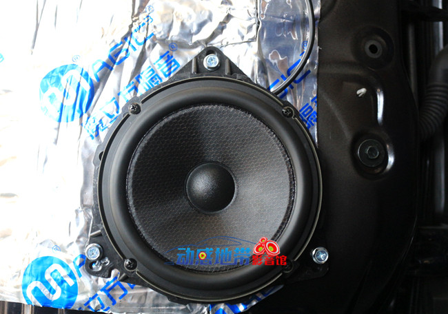 5前门JBL P660 套装喇叭安装.jpg